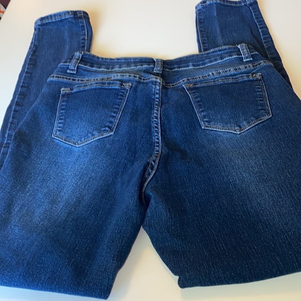 FASHIONNOVA Dark Blue Distressed Skinny Jeans - Picture 7 of 8